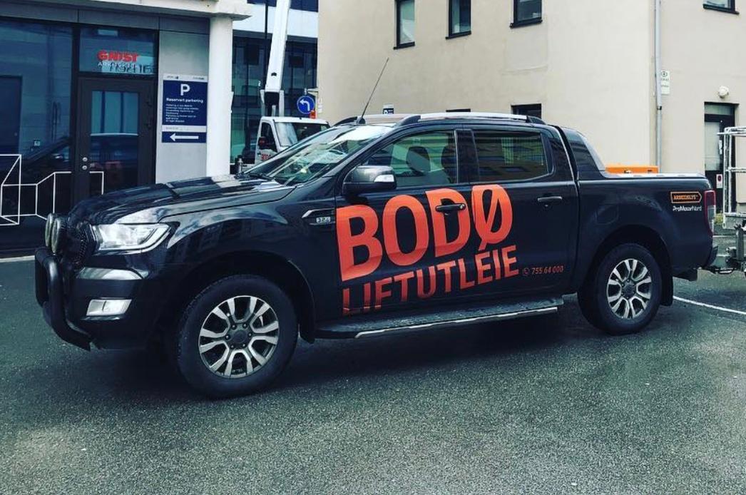 Stort utvalg utleie biler i Bodø, personbil, varebil og pickup. Vi har utvalget, kontakt oss i dag for tilbud og langtidsleie! klikk her for bilutleie i Bodø!